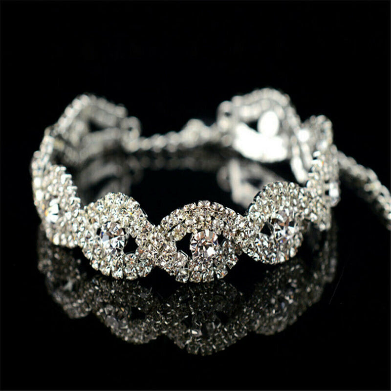 1* Elegant Women Crystal Rhinestone Infinity Bangle Bracelet Deluxe Jewelry Gift