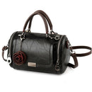 Fashion Women Shoulder Bag with Flower Pendant Ladies Totes Party Purse Bos