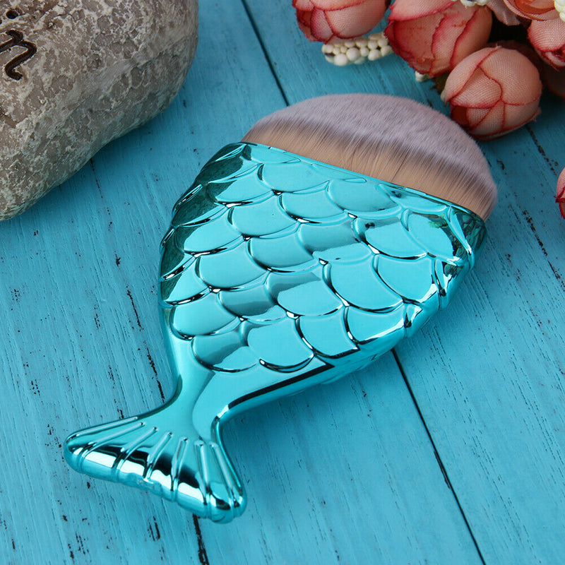 Mermaid Fish Shape Makeup Powder Foundation Blush Contour Brush Tool A