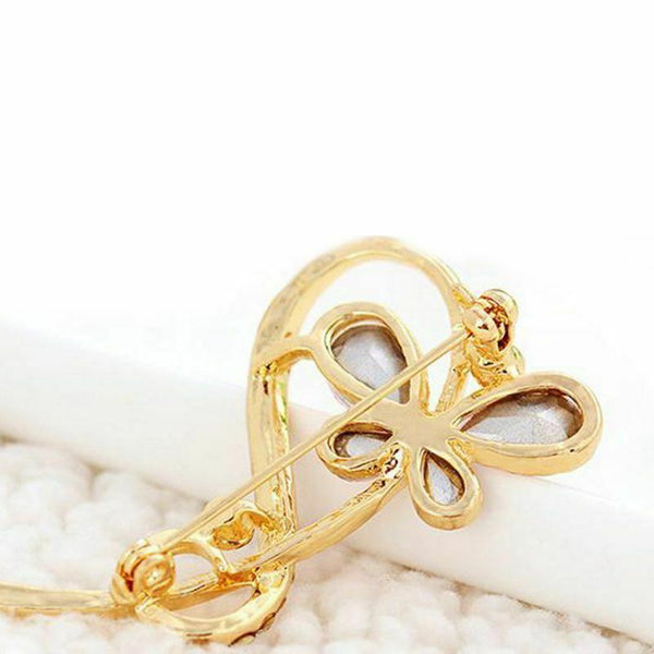 1 x Brooch Creative Butterfly Modeling Design Woman Alloy Brooches Clothes  G5B5