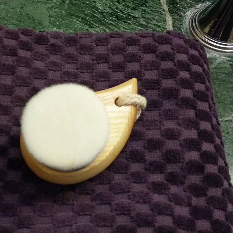 Facial Cleansing and Exfoliating Brush for Clean and Radiant Skin Compact M7Q2