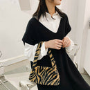 Animal Pattern Underarm Bag Women Mini Plush Shoulder Handbags Purse (5)