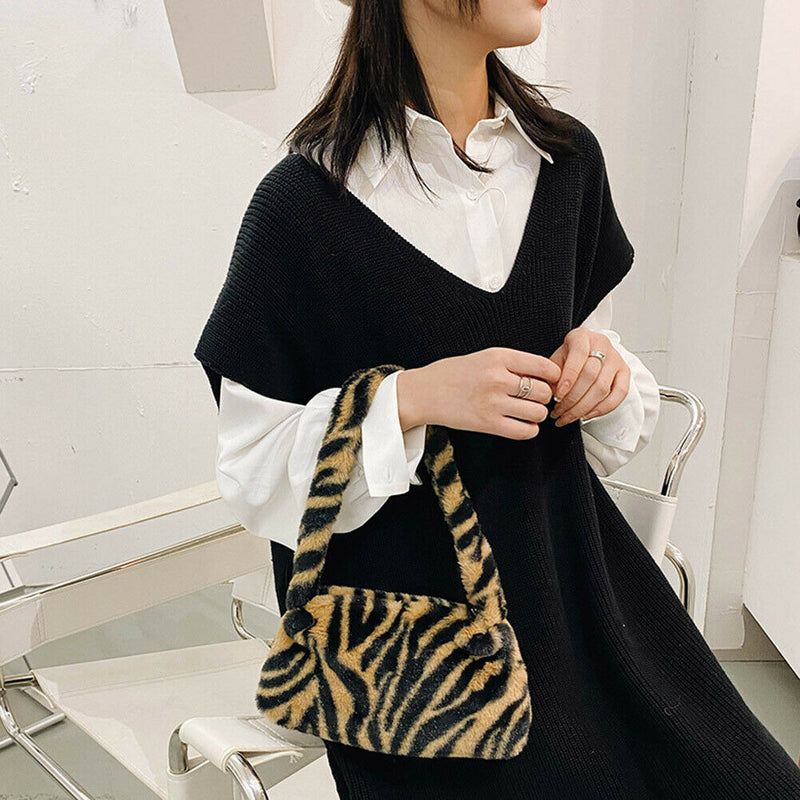 Animal Pattern Underarm Bag Women Mini Plush Shoulder Handbags Purse (5)