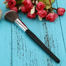 Single Piece Makeup Brush Powder Blush Contour Foundation Makeup Brush