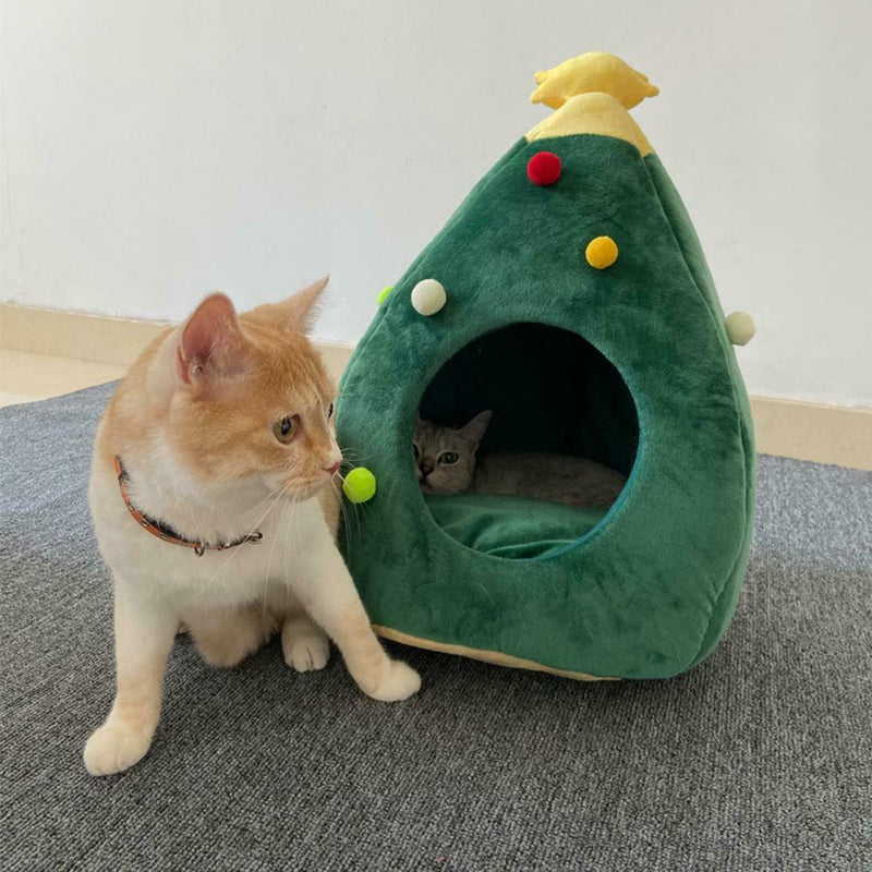 Xmas Tree Shape Pet Nest Winter Warm Kitten Cat House Sleep Bed Pet Product