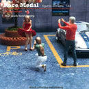 4x 1:64 Scale Mini Boys Girls People Shooting Street Layout Diorama Decor