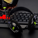 USB Headphone Noise Cancelling Earpiece Headset + Microphone For Skype Laptop