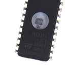 1Pc M2732A-2F1 M2732A M2732A-2F6 eproms ST cdip24