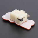 2017 Style LED Flashing Light Up Badge/Brooch Pins New Year