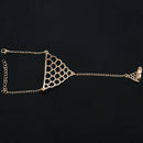Gothic Punk Golden Alloy Harness Bracelet Cuff Chain w / Ring V9J2