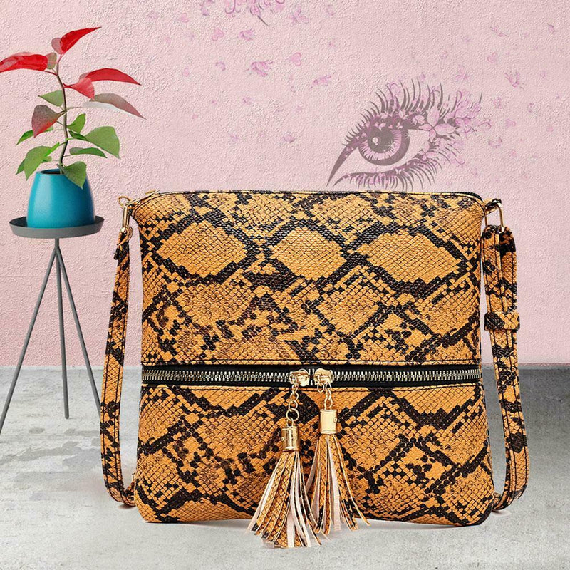 Fashion Serpentine Messenger Bag Women PU Leather Shoulder Handbag (Yellow) A