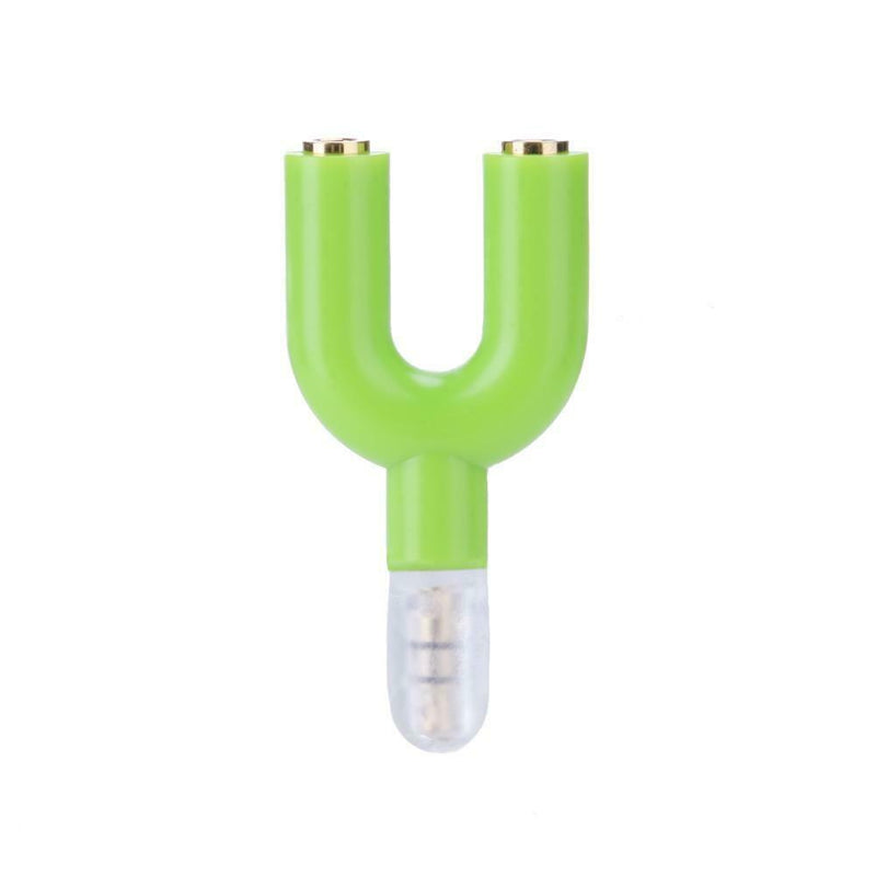 3.5mm Extension Earphone Audio Splitter 1 Male to 2 Female Adapter (Green)