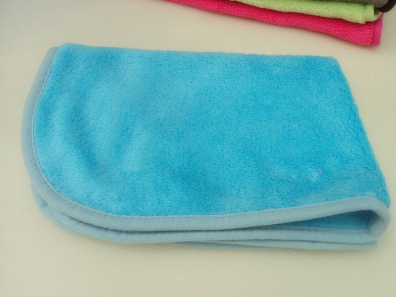 Superior Coral Soft Warm Pet Puppy Dog Cat Fleece Blanket Quilt Bed Cushion Pad^