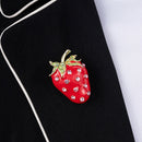 Cute Strawberry Corsage Banquet Decoration Women Scarf Brooch Pins Jewelry Gi 3C