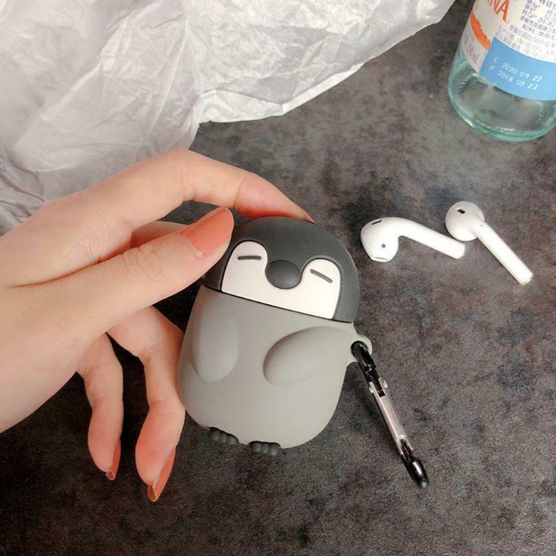 Cute Penguin Style Protective Case Silicone Cover with Carabiner for Airpods 1/2