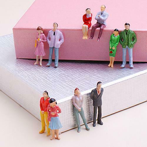 200 Pieces Plastic Mini People Figures for Train Scenery Layout 1:50 1:100