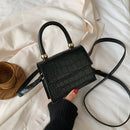 Alligator Pattern Leather Crossbody Handbag Women  Shoulder Totes (Black)