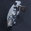 Men's Solid Buckle Automatic Ratchet Leather Belt Buckle In the middle