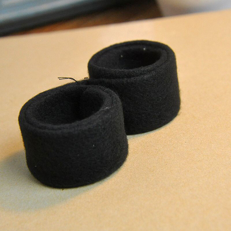 Fashion Women DIY Hair Styling Donut Former Foam French Twist Magic Bun Maker .