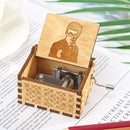 Retro Carved Hand Cranked Music Box Wood Kid Child Birthday Gift Home Decor