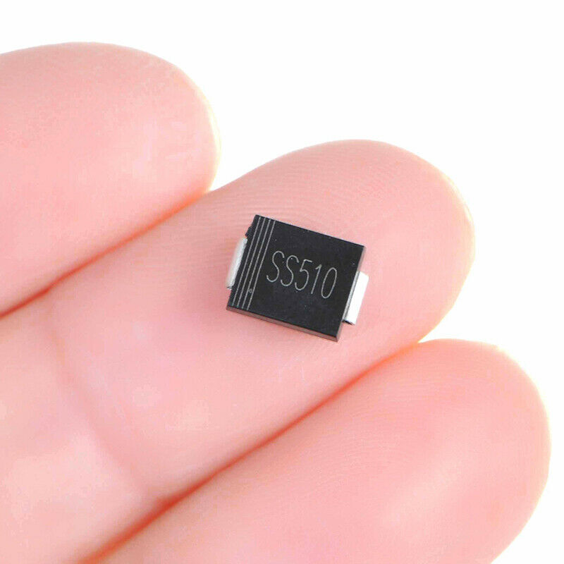 50pcs SS510 SR5100 SMC 5A/100V DO-214AB Chip Schottky Diodes Surface MountB Ew