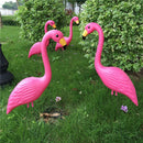 Pack of 1 Lifelike Plastic Flamingo Statue Garden Sculpture Yard Decoration