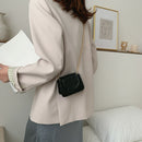 Pure Color Leather Mini Shoulder Bags Women Chain Messenger Bags (Black)