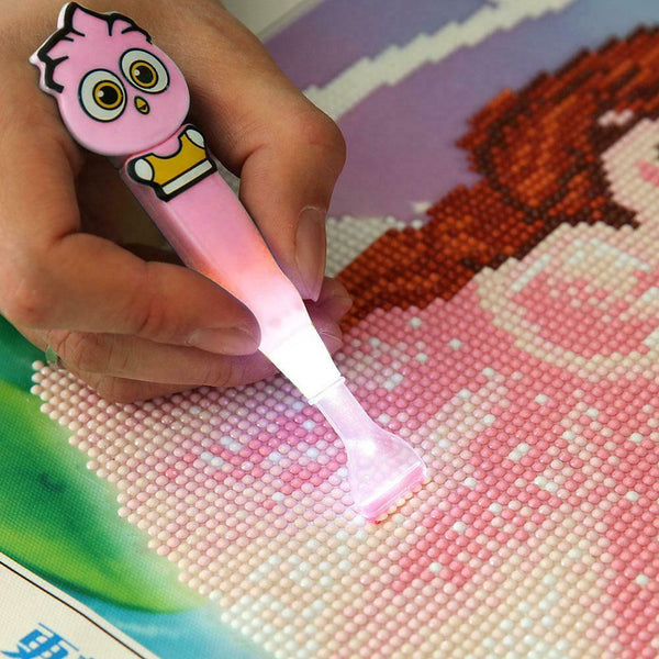 Multi-use 5D DIY Diamond Painting Cross Stitch Luminous Point Drill Pen(B)