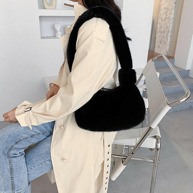 Women Fluffy Shoulder Bag Solid Plush Handbags Female Winter Totes (Black)