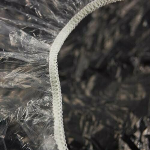 100pcs disposable and clear hair salon spa shower caps. P1L5