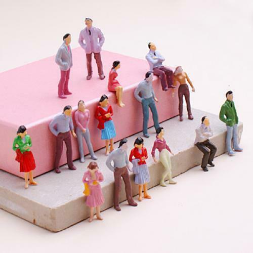 200 Pieces Plastic Mini People Figures for Train Scenery Layout 1:50 1:100