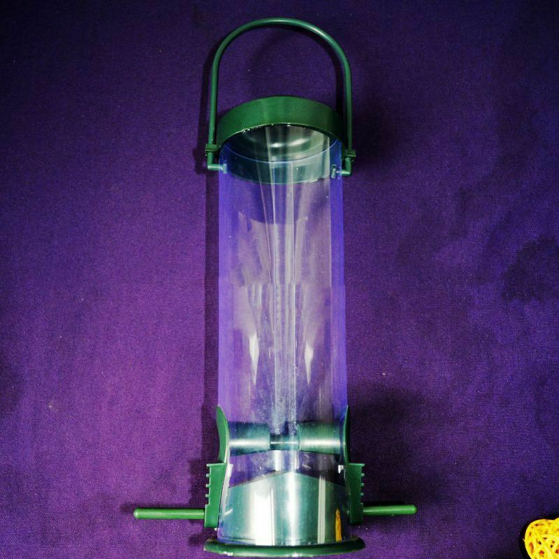 New Plastic Comfort Bird Pet Feeder Waterer Garden Hanging Suction Cup Auto