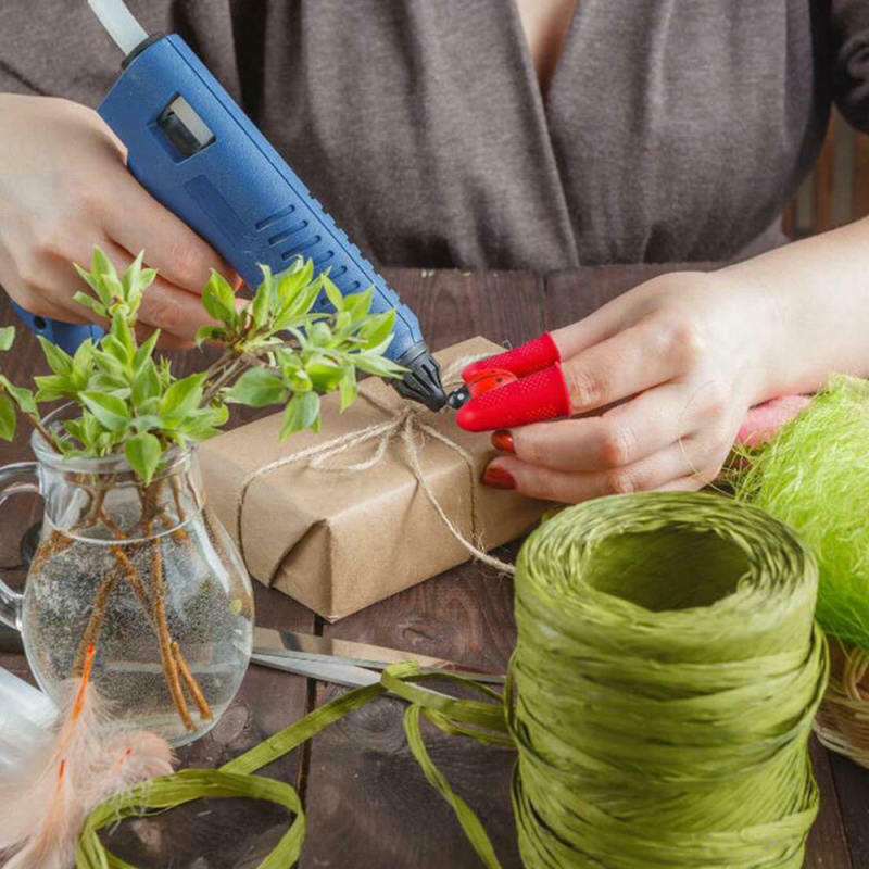 2PCS Silicone Finger Protector Sleeve Insulation Anti-skid Cover Hand Pr RQW