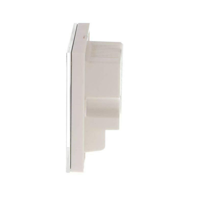 Press wall-mounted LED RGB strip controller to control 12V-24V switch dimme G3N7