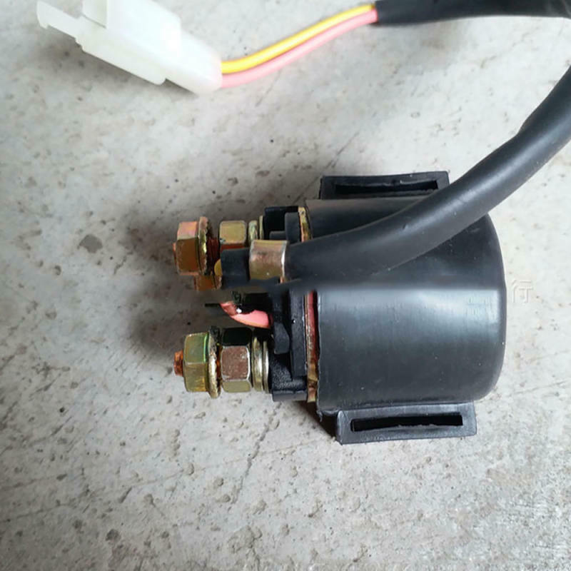 1 x Black Solenoid Starter Relay for 50cc 150cc 125cc 139QMB 139QMA GY6 Scooters