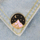 Creative Snow Nightscape Pin Brooch Round Badges Jacket Jewelry (Style 4) A